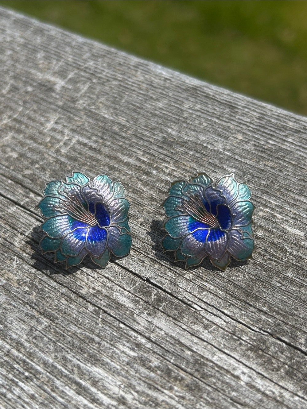 Floral Enamel Stud Earrings in Blue-Green